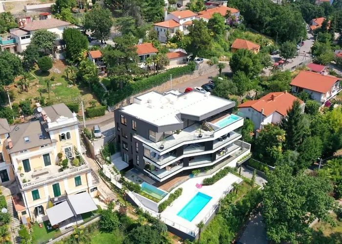 Marena - Trees To Seas Luxury Escape Апартаменти