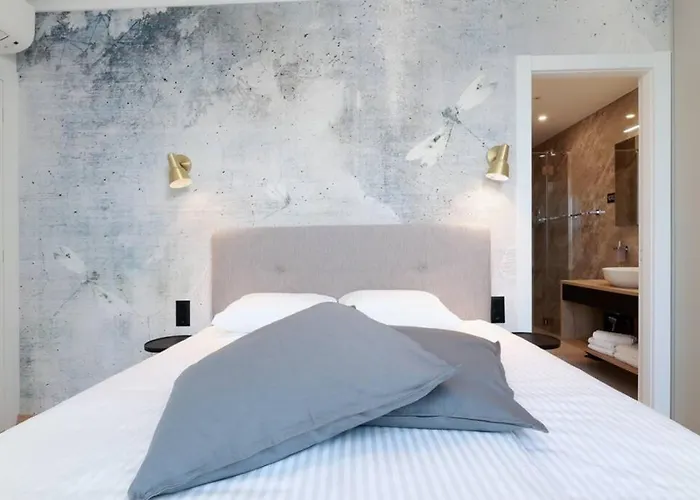 Marena - Trees To Seas Luxury Escape *