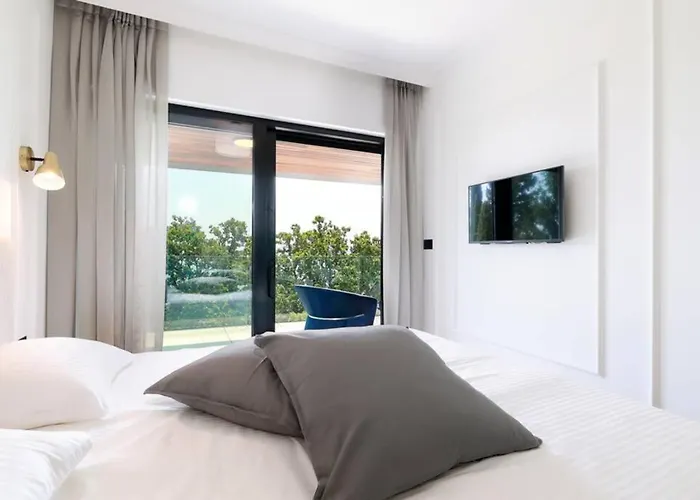 Marena - Trees To Seas Luxury Escape Apartment Opatija