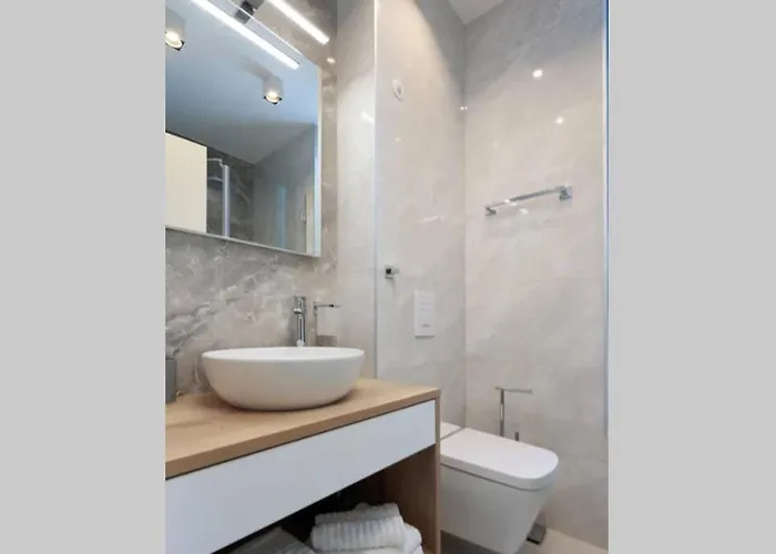 Marena - Trees To Seas Luxury Escape Apartment Opatija